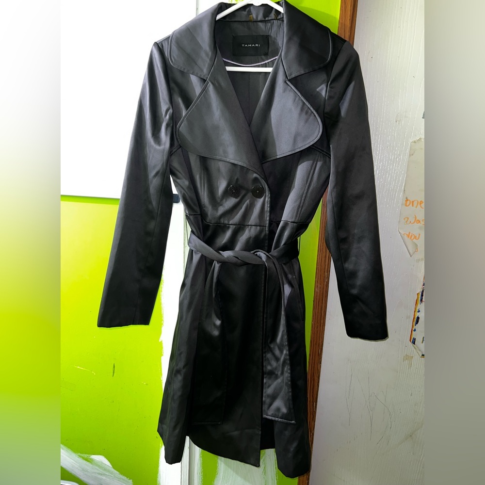 TAHARI Coat